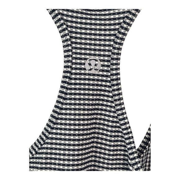 Lululemon Cool Racerback Tank Top Gingham Inkwell Womens Size 6 - Picture 7 of 7